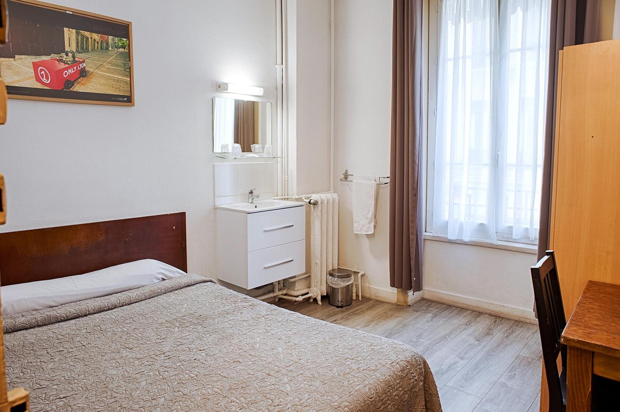 Hotel Des Facultes Lyon Rum bild